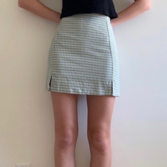 BRANDY MELVILLE Plaid Cara Mini Skirt - Picture 3 of 7